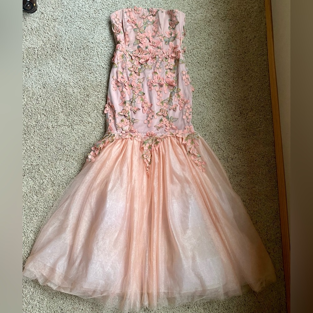 Prom silk dress with butterflies 😍